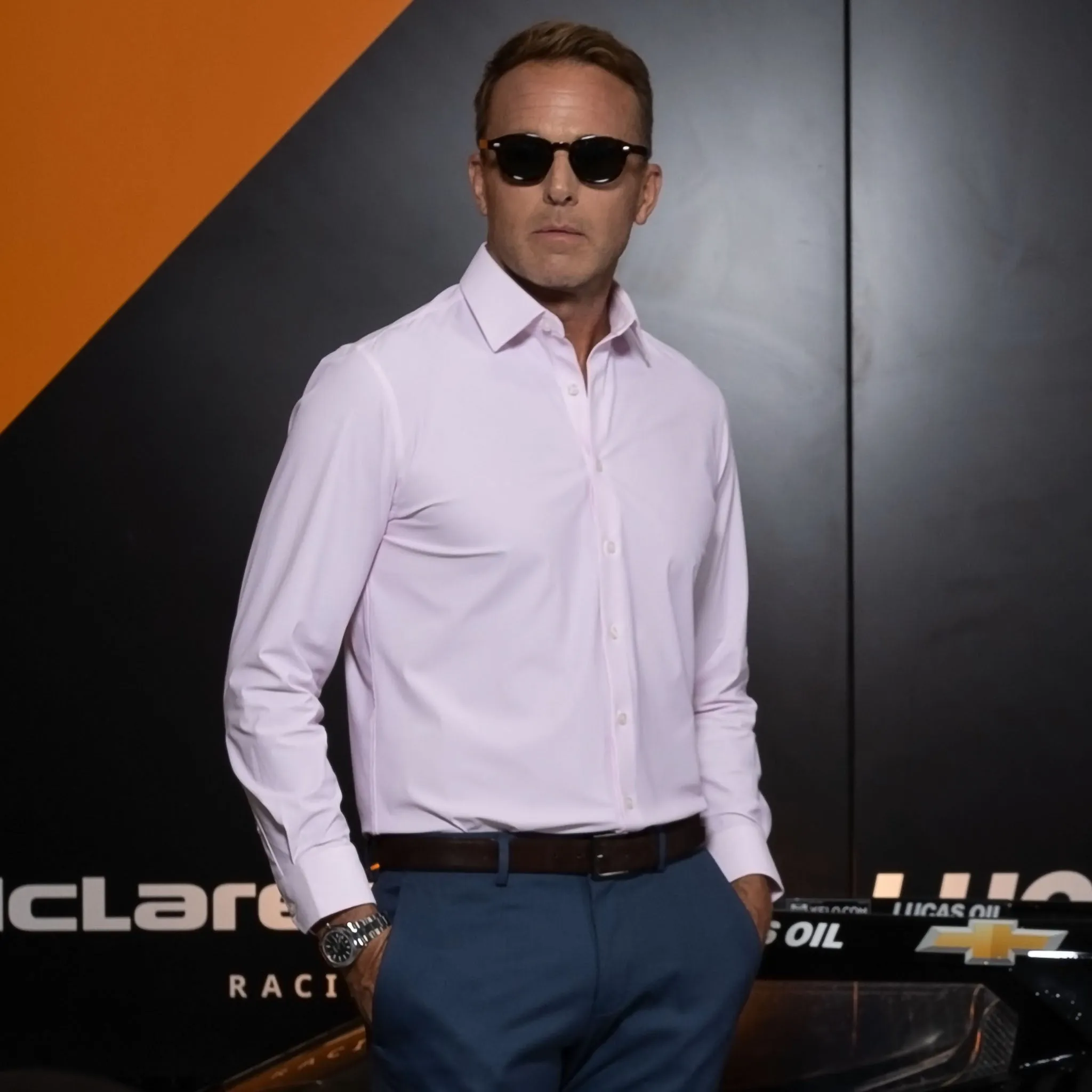 Apex Performance Dress Shirt Light Pink Twill