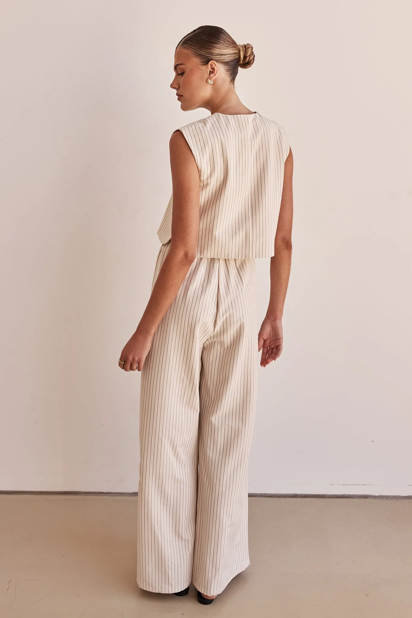 Blake Vest (Beige)