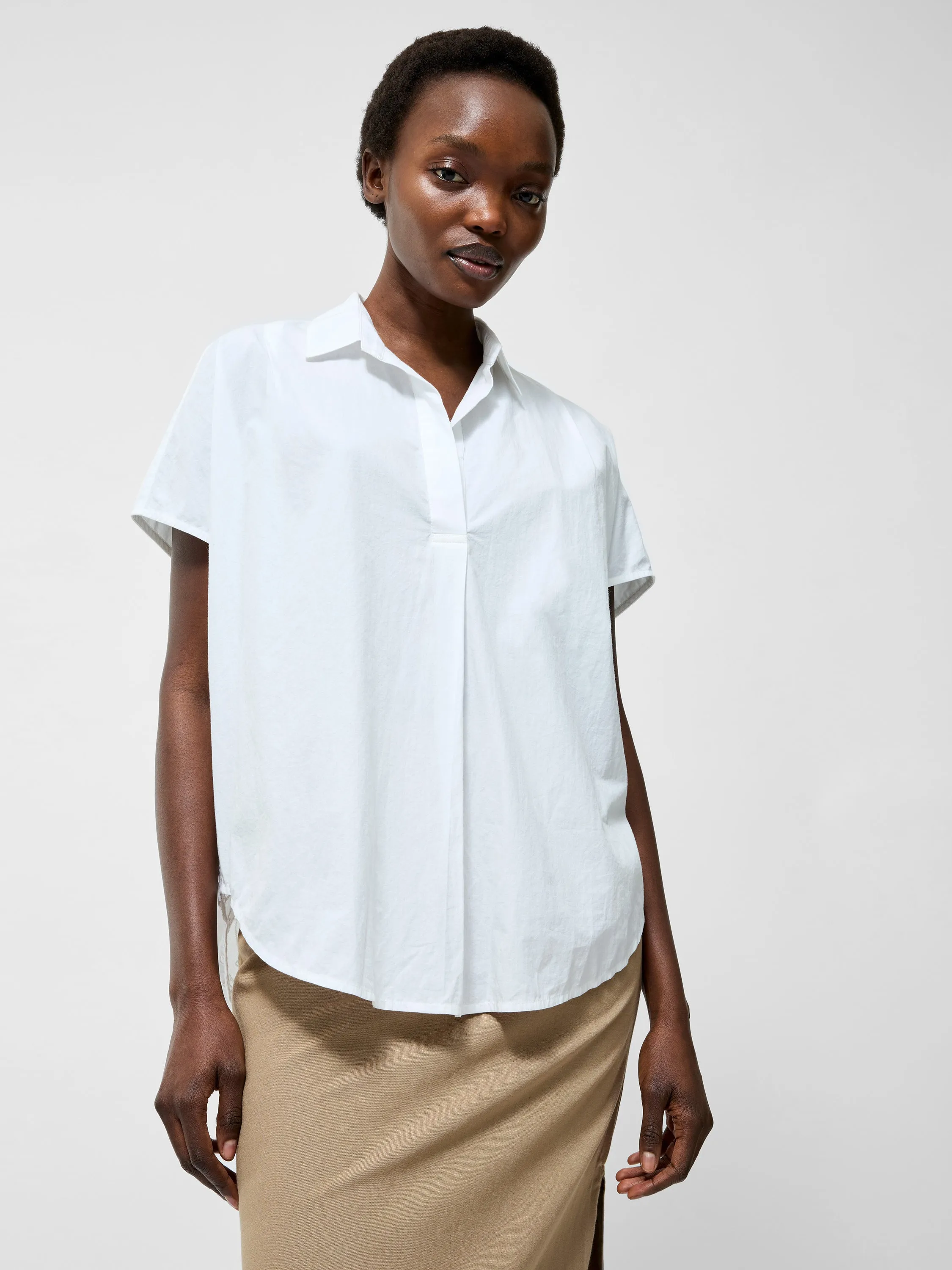 Broderie Back Short Sleeve Popover Shirt