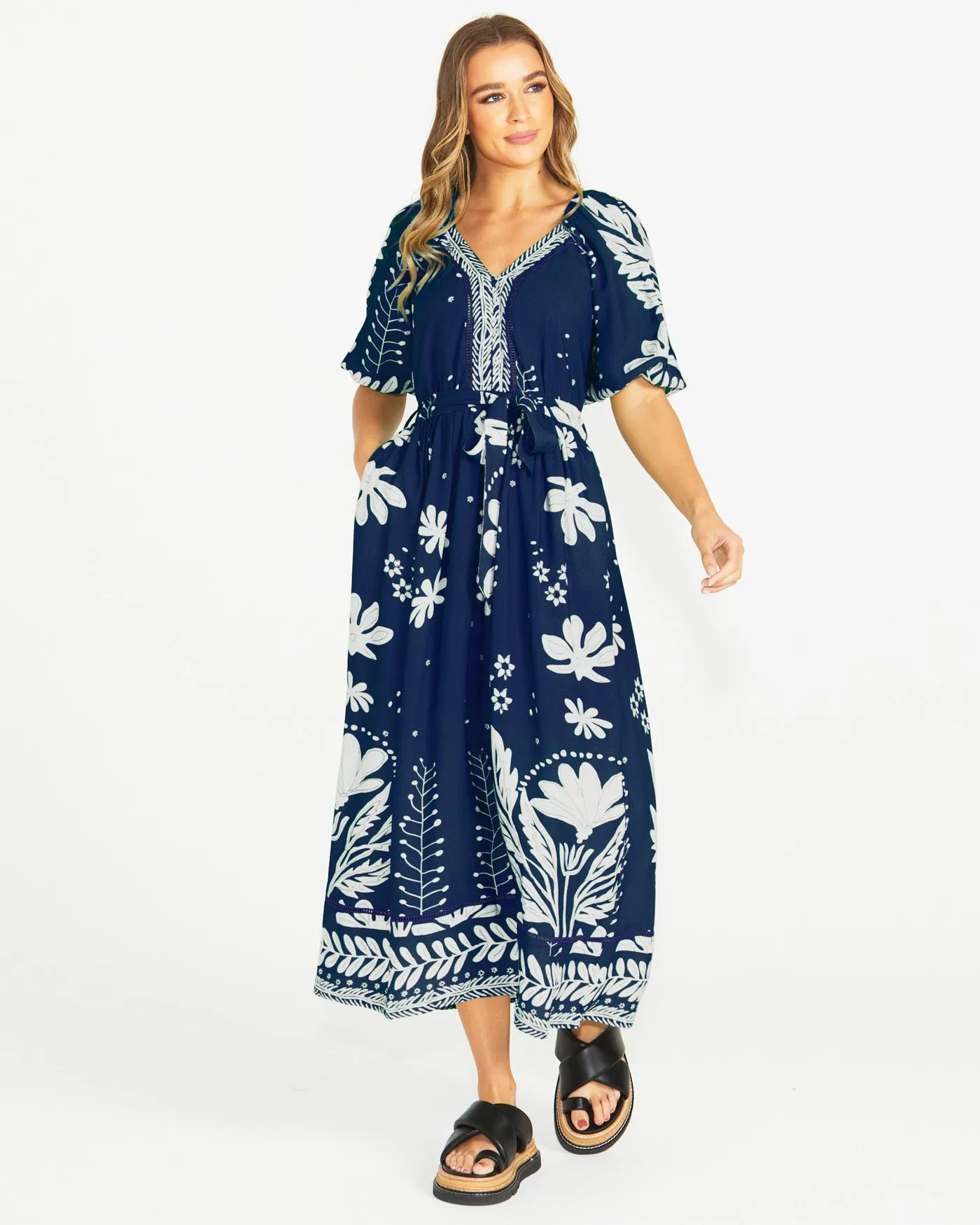 Sass Lyndel Dress Navy Floral